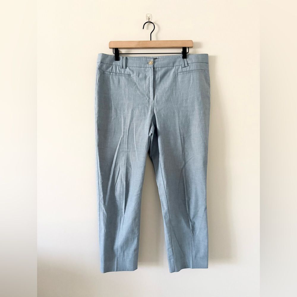 Ann Taylor Cotton High Rise Ankle Trouser in Pale Blue Size 12